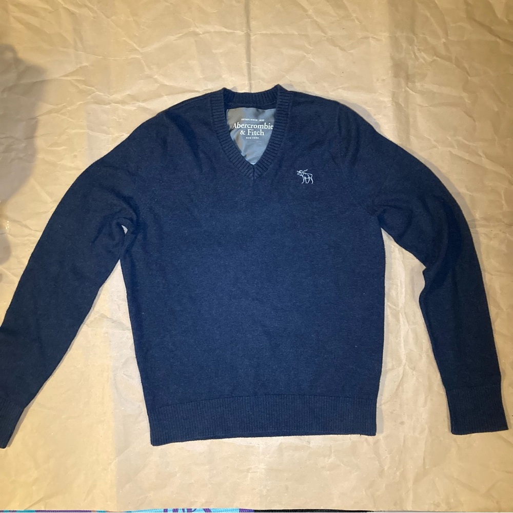 Abercrombie & fitch sweater